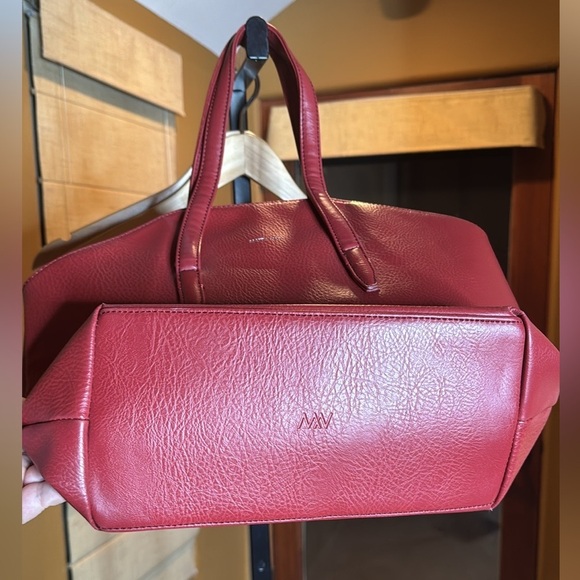 MATT & NAT BAXTER VEGAN TOTE BAG - DWELL BRICK RED VEGAN CRUELTY FREE RECYCLED - Picture 13 of 16
